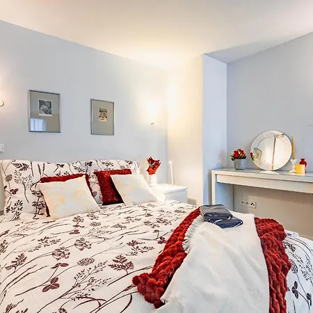 Adm Promenade Loft Maisonette - Parking Garage Lägenhet