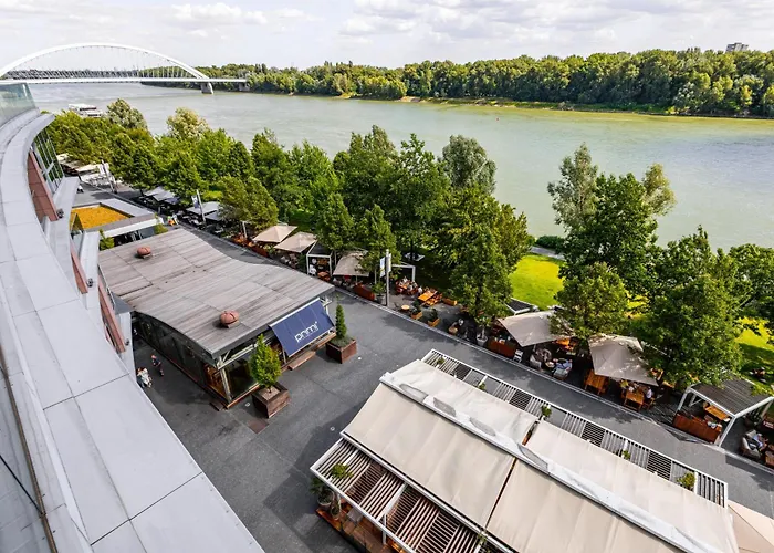 Adm Promenade Loft Maisonette - Parking Garage *