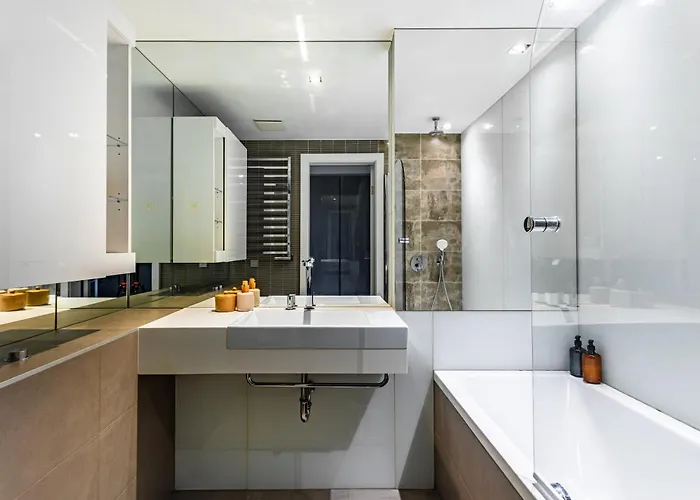 Adm Promenade Loft Maisonette - Parking Garage Apartment Bratislava